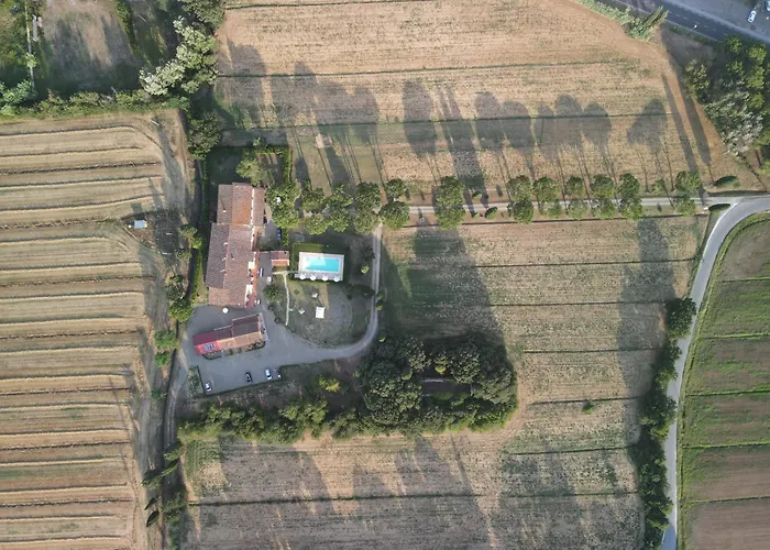 La Vecchia Cantina Guzzardi