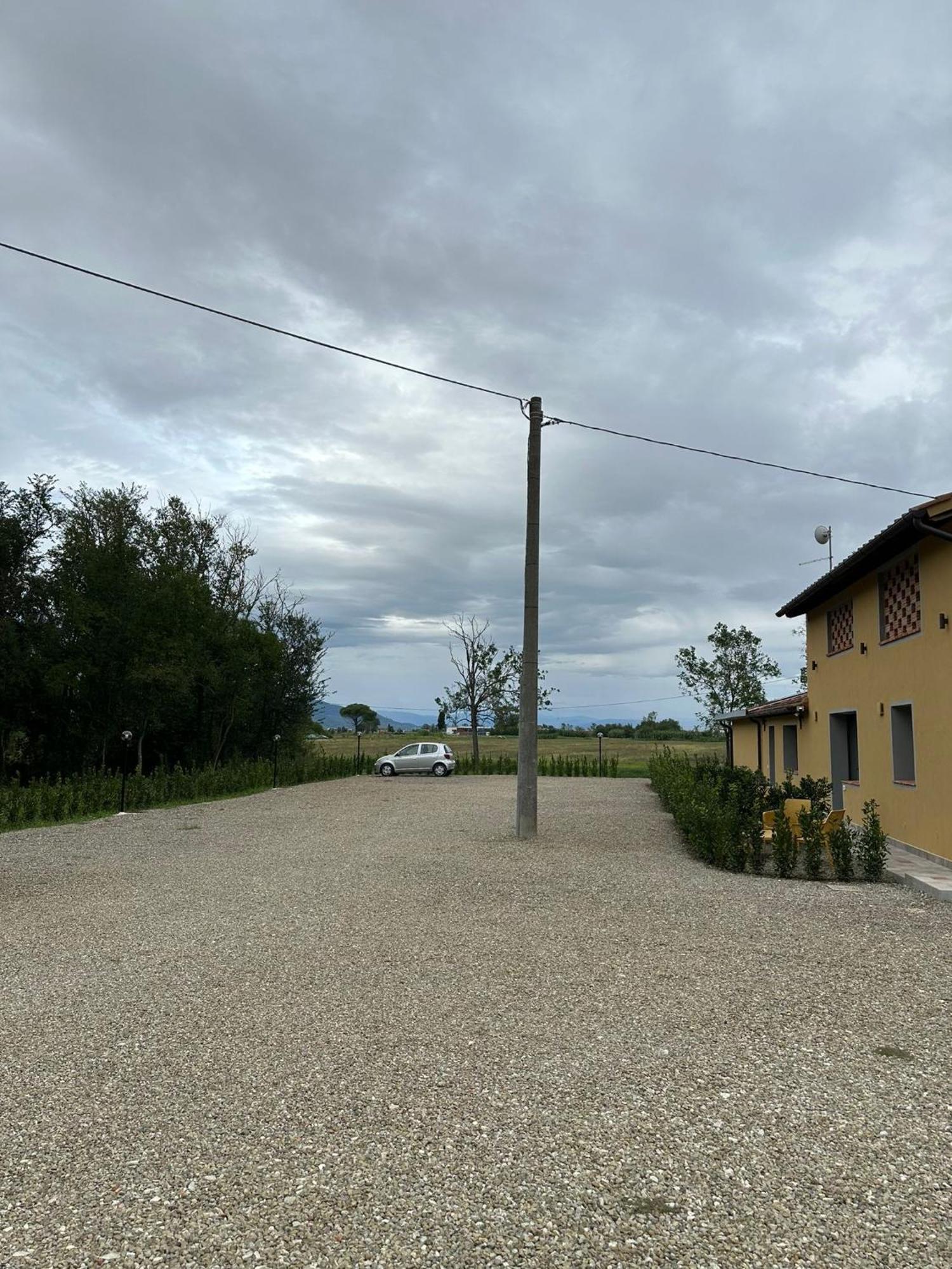 La Vecchia Cantina Guzzardi Holiday home Lari