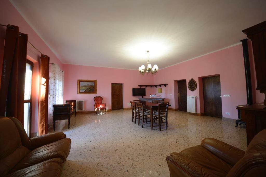 La Vecchia Cantina Guzzardi Holiday home *